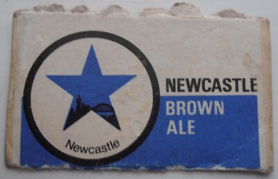 NEWCASTLE BROWN ALE MATCHBOX ETIKETT.
