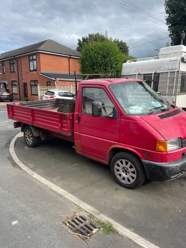 V W T4 pick up single cab - Picture 1 of 3