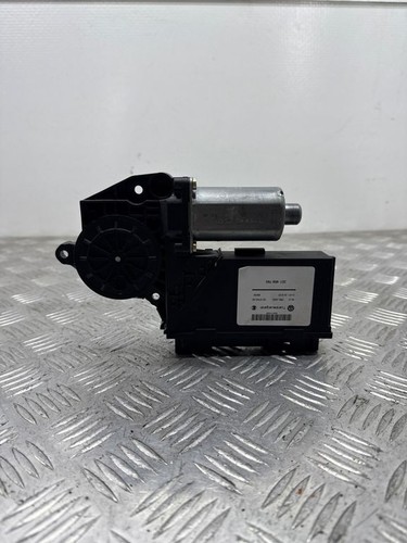 Volkswagen Touareg I 2003 Fensterhebermotor Tür vorne 05074300 ROV3665