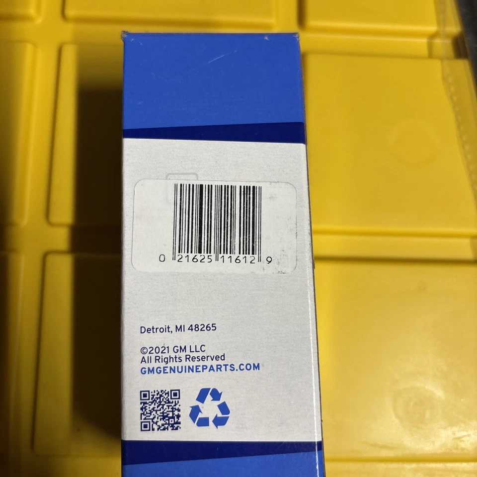 General Motors Multi-Purpose Light Bulb 12450108 (32 Bulbs) - Image 2 of 4