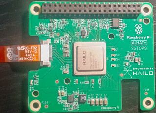 NEUWERTIG: AI HAT 26 TOPS / Hailo 8 Accelerator (für Raspberry Pi 5)
