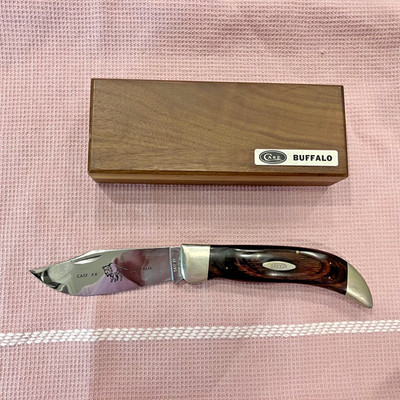 Vintage 1973 Case XX Buffalo P172 Clasp Knife-7 Dot-Walnut Box & Sleeve