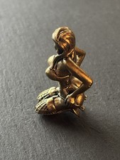 Kniende Frau aus Messing | Metallfigur Massiv | Deko Figur | Erotische Kunst