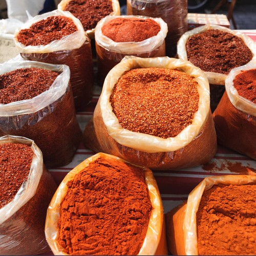 Rote Chilischote Flocken Pulver Gewürz zerkleinert luftgetrocknet scharf Ceylon ganze Chili   - Bild 3 von 11