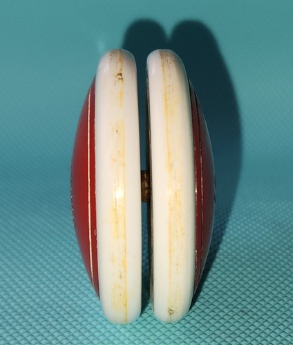 vintage LEGITIMO YO-YO RUSSELL red & white ARGENTINA 1973 Variant classic toy - Picture 4 of 8