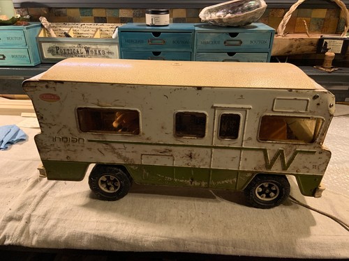 Vintage 1970s Tonka Winnebago Indian Pressed Steel RV Motorhome w/ 2 people