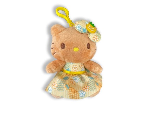 New Sanrio Hawaii Dole Plantation Executive Hello Kitty 4” Plush with key ring - Picture 3 of 3