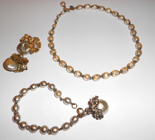 HERMOSOS PENDIENTES DE ORURO BARROCO FIRMADOS MIRIAM HASKELL PIEZAS PULSERA - Imagen 10 de 10