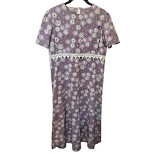 Mennonite Modest Handmade Cape Dress Purple Gray Floral B: 36 , W: 34 , L: 45