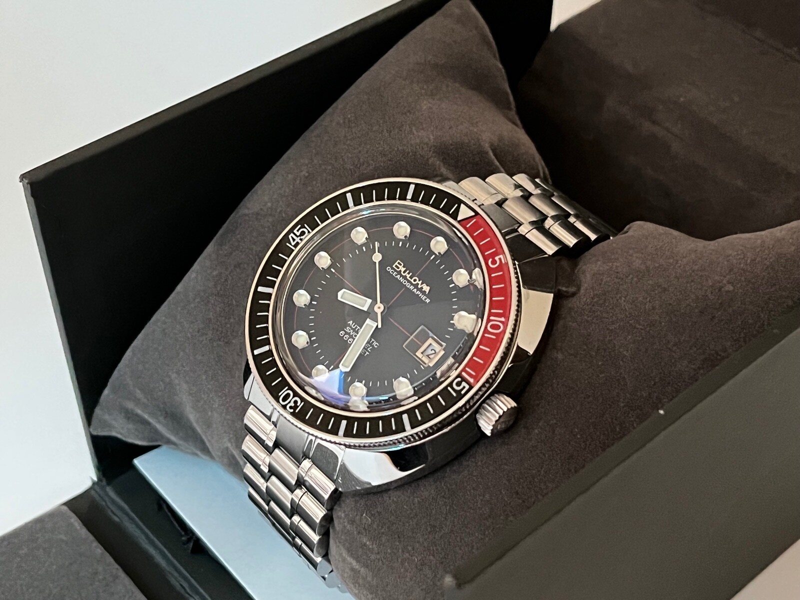 bulova oceanographer automatic devil diver 98b320