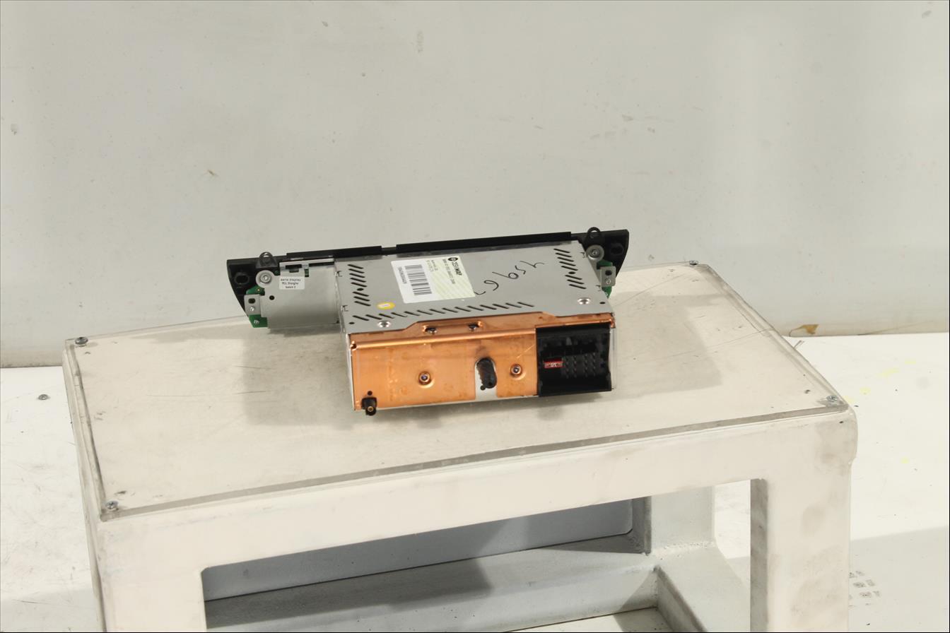 6512-9173686-03 radio für BMW X3 (E83 BASICO 2004 65 12 9 205 279 