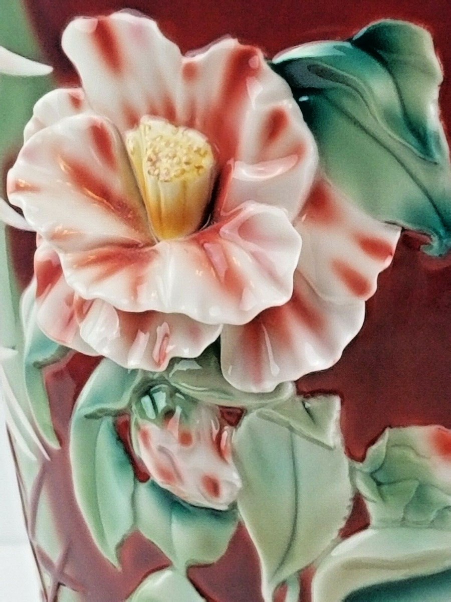 Franz Chinese Vase 