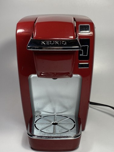 K-Cup Pod Coffee Maker ~ Chili Red 