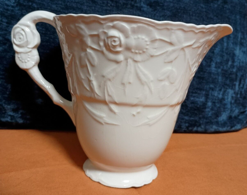 5,75" Vintage Rosenspitze weiß Krug Pope Gosser China - Bild 1 von 6