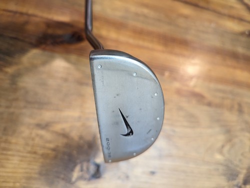 Nike Blue Chip BC•002 Putter / 34.5" / Face-Balanced / Right Hand / All Original - Picture 5 of 10