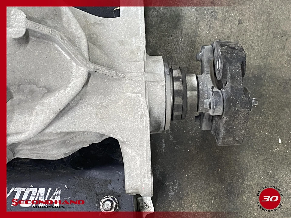 BMW F10 528i 2014-2016 tracción trasera A/T eje trasero transmisión diferencial portador OEM Foto 3 de 4