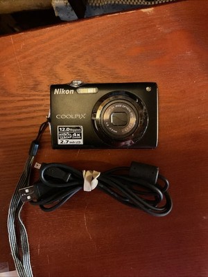 Nikon Coolpix S3000 12mp 4 Times Wider Zoom Lens