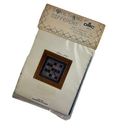 Something Different Cross Stitch Kit # 312 D Diane Evans 5.75'' x 5.75''