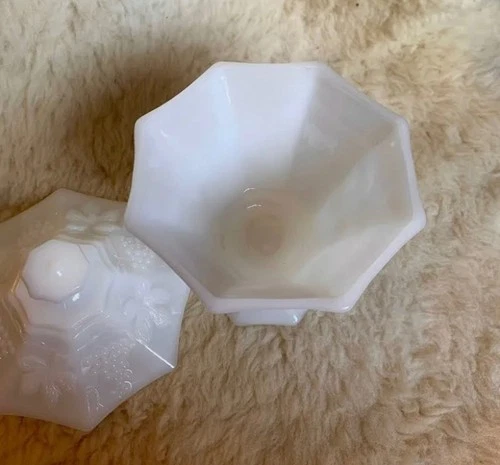 Vintage Anchor Hocking Milk Glass Pedestal Candy Dish with Lid - Harvest Grape