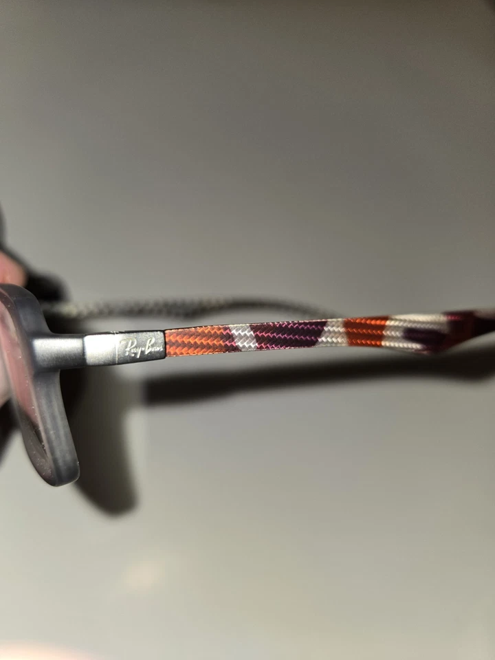 Pre Owned MENS Rayban Prescription Glasses And Case RB 8902-5481 52 17 145 - Image 3 of 4