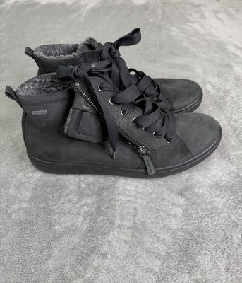 Ecco Women s Soft 7 Tred Gore-Tex Sneaker Boots Size 42 U.S. Size 11 Black
