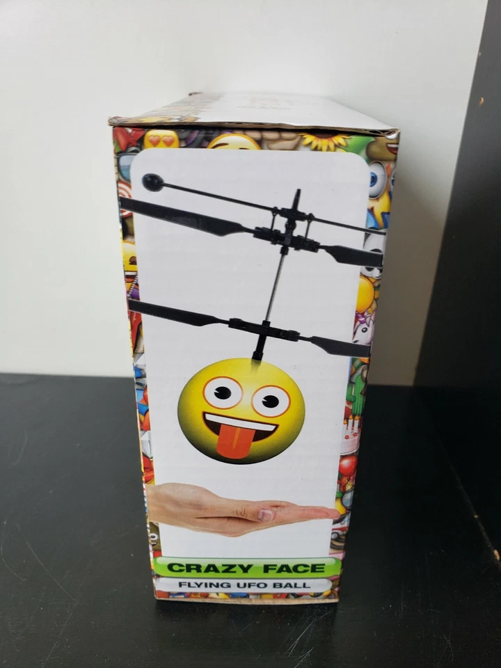 Flying Emoji UFO Ball World Tech Toys Crazy face - Image 2 of 4