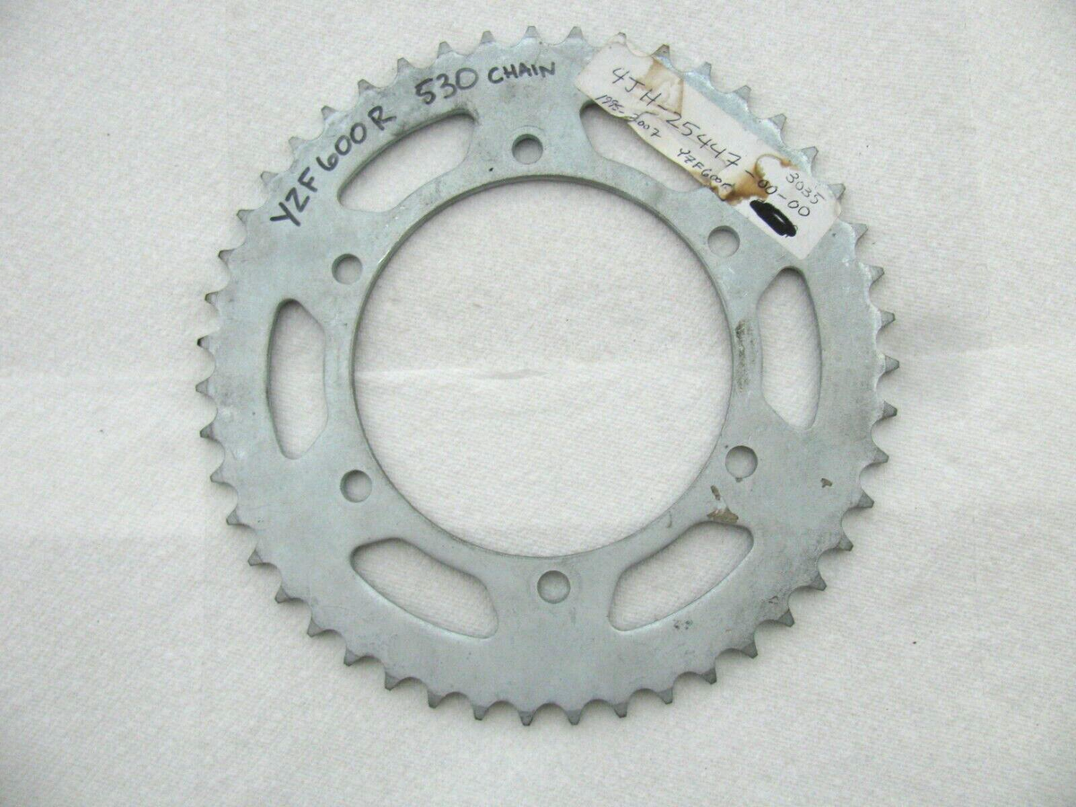 オーストラリア Yamaha YZF600 R OEM 47 Tooth Steel Rear Sprocket 4JH-25447-00-00