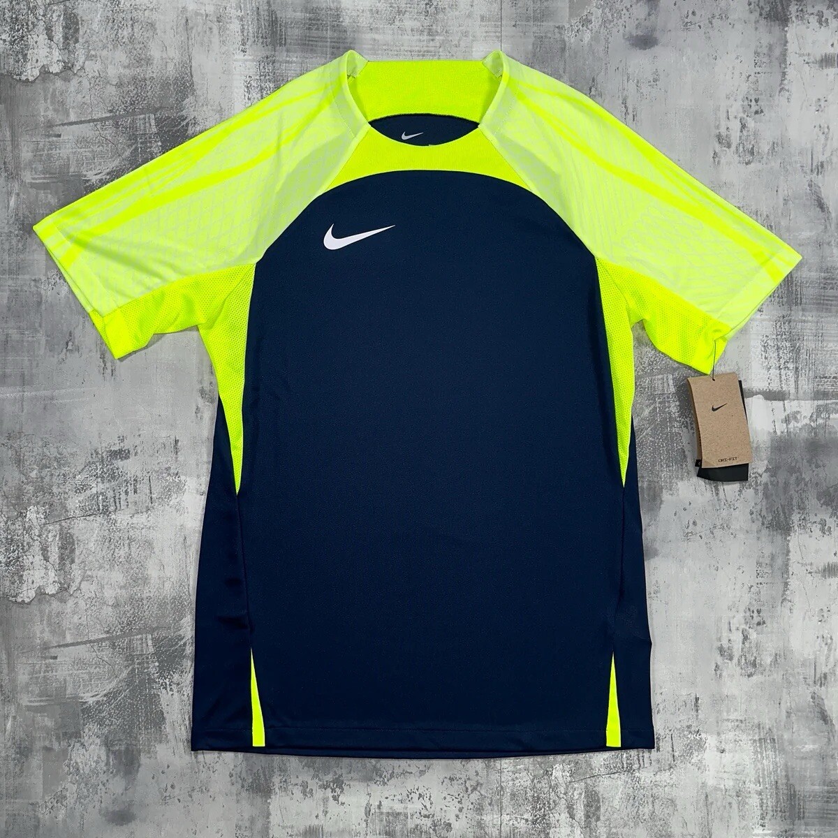 royal blue and volt nike shirt