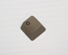 Vintage Apple IIe A2S2064 Desktop Part - Genuine OEM Keyboard Key Keycap "O"