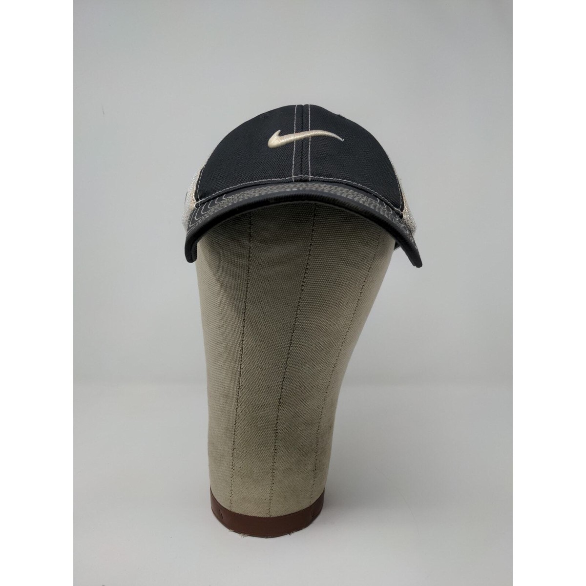 NIKE GOLF Vネック ベスト 56323 L NIKE GOLF Vネック ベスト 56323 L - メルカリ