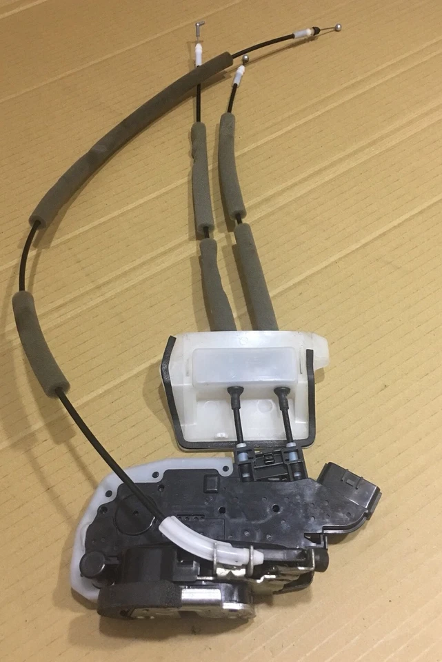 GARANTÍA DE POR VIDA 09 - 14 Nissan Máxima genuino cerradura de puerta actuador pestillo DELANTERO DERECHO Foto 3 de 4