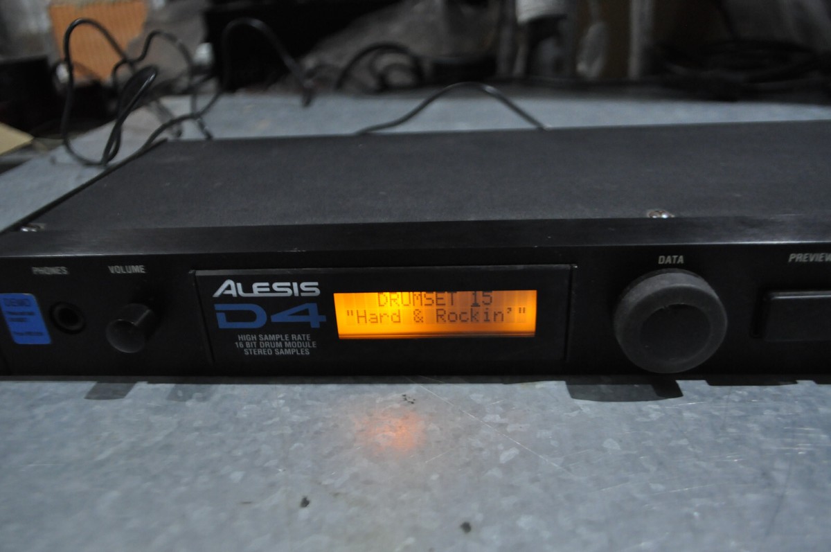 菅*原様 【動作未確認／ジャンク品】 ALESIS アレシス D4 ドラム音源モ 菅*原様 【動作未確認／ジャンク品】 ALESIS アレシス D4 ドラム