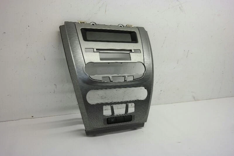 2010-2012 FORD FUSION RADIO BEZEL - Image 2 of 4