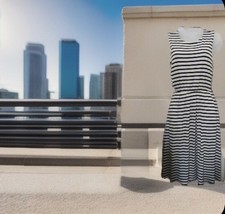 Women’s Ann Taylor Loft Size XS White/Black Stripe Flared Cross Back Short Dress