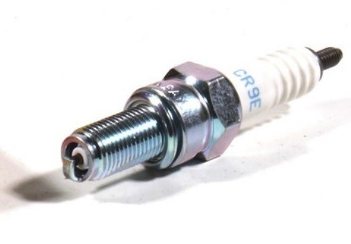 Ngk 6263 Standard Spark Plug   Cr9e  1 Pack