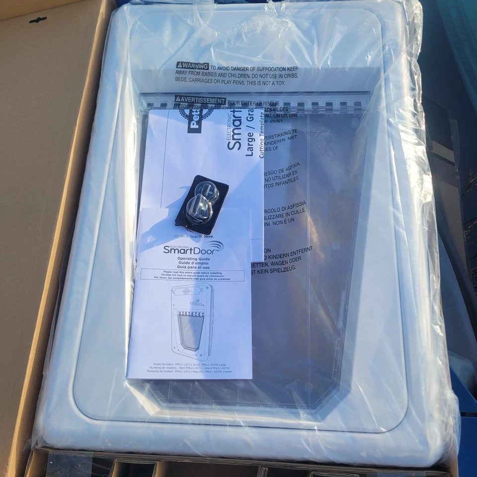 PetSafe 电子智能宠物狗门大号最大 100 磅 Ppa11-10709 — 第 2/2 张图片