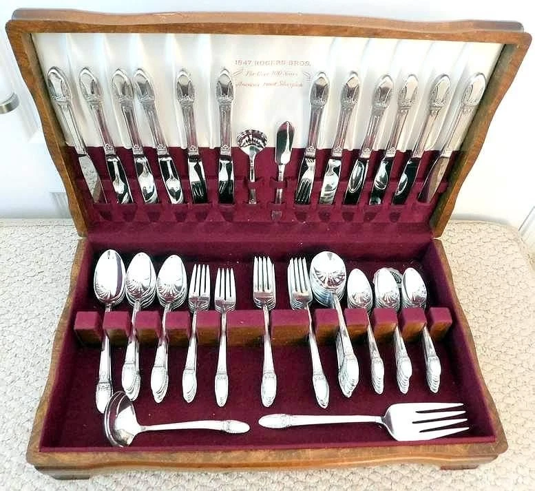 1847 Rogers Bros First Love Silver Antiques for sale | eBay