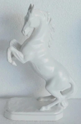 Porzellanfigur steigendes Pferd Goebel 3316 weiß matt 22,5cm - Bild 1 von 4