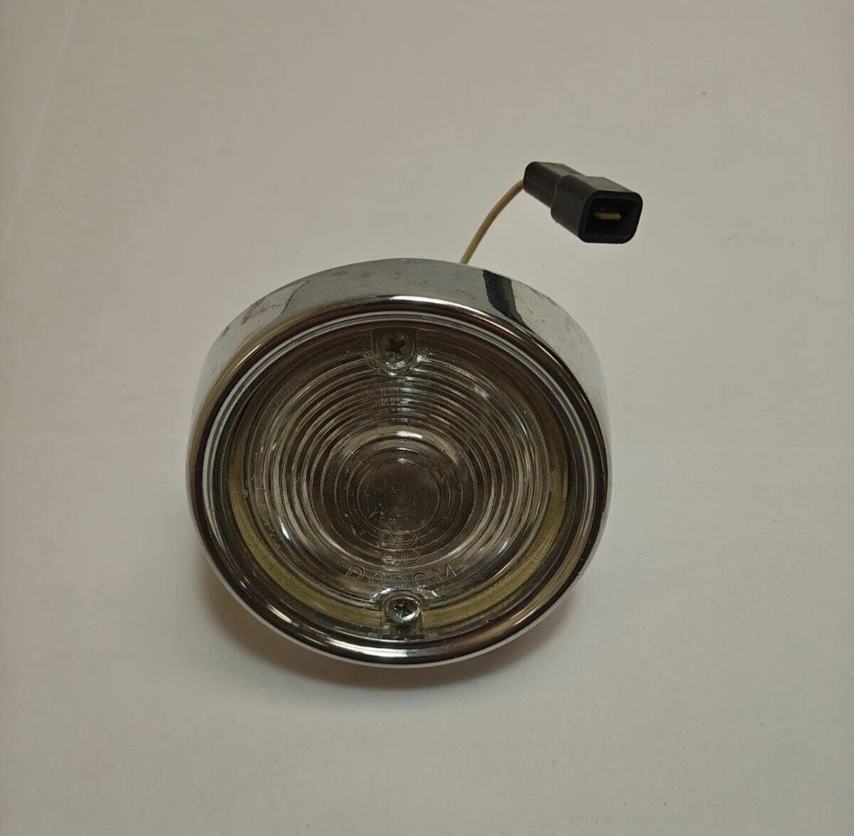 Dodge Pioneer 1961 luz de respaldo inversa lámpara lente con carcasa cromada 2094611 nuevo de Lote Antiguo Foto 3 de 4