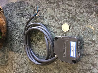 autonics photo electric sensor used from working machine BEN300 DFR machine shop