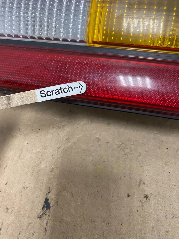 1986-1989 Ford Escort Hatchback Left Driver Side Tail Light OEM E6013 - Image 4 of 4