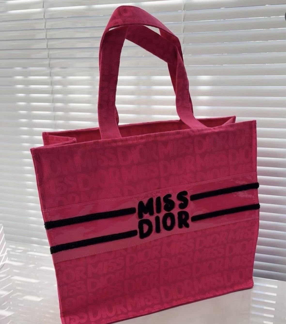 Miss Dior Beauty Tote Bag GWP Limited Edition Pink
