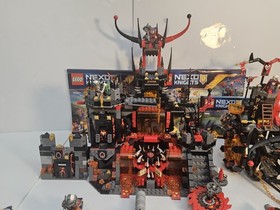 LEGO NEXO KNIGHTS: Jestro's Volcano Lair 70323 Evil Mobile 70316 Moltor's 70313