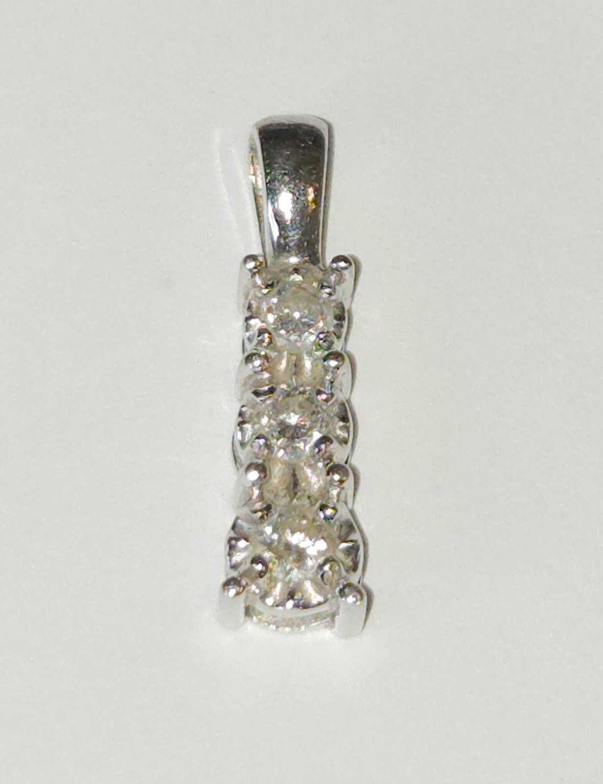 Solid 14K White Gold  Round Brilliant Diamond Estate Drop Pendant