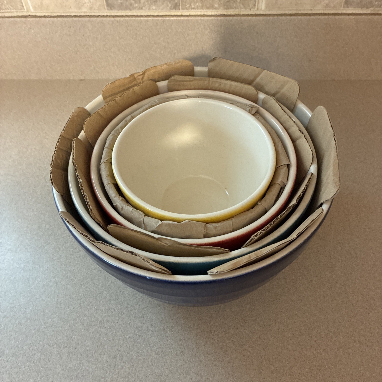 Crate Barrel Parker Beehive Ceramic Nesting Mixing Bowls