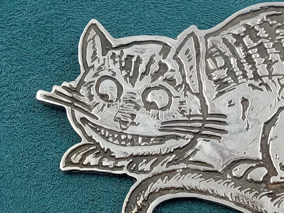 Great ! Large Artisan Made & Signed Sterling Silver Cheshire Cat Jewelry Pin - Image 2 of 4