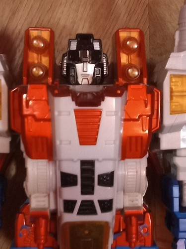 Transformers Year Of The Horse Platinum Edition Starscream - Picture 2 of 7