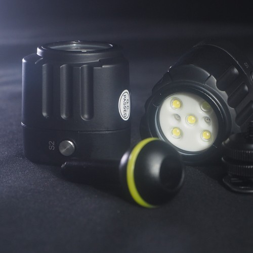 Waterproof LED Fill Light 40M Diving Light Underwater Camera Photographic Light - Picture 23 of 24