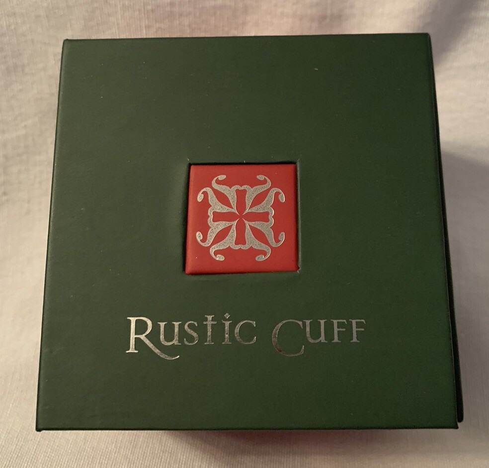 Christmas Themed Rustic Cuff Set - image 4