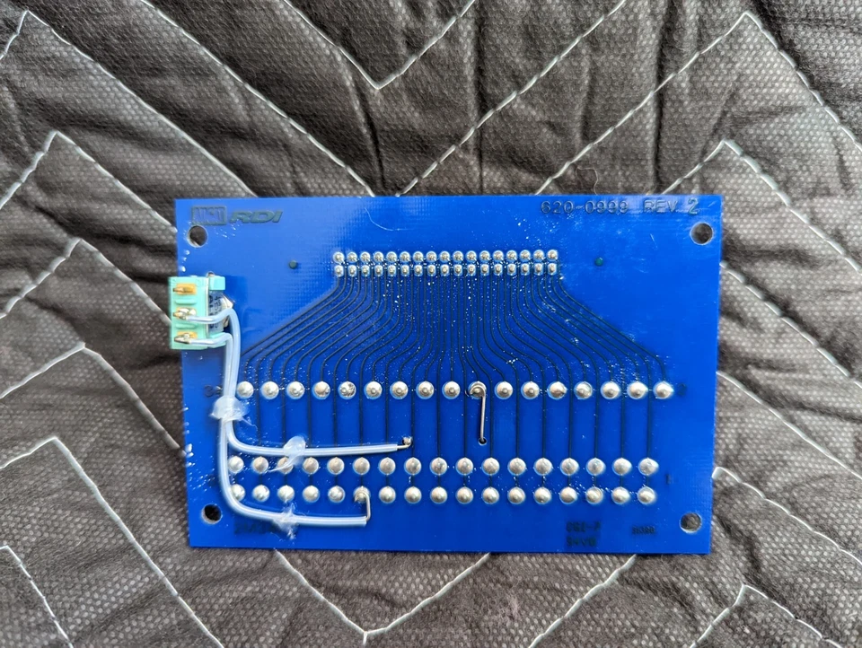 RDI 2M34FC Interface Terminal Block Module 620-0999 Rev 2 - Image 2 of 3